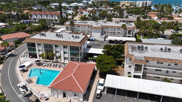 159 VISTA HERMOSA CIRCLE 27B, Sarasota, FL 34242