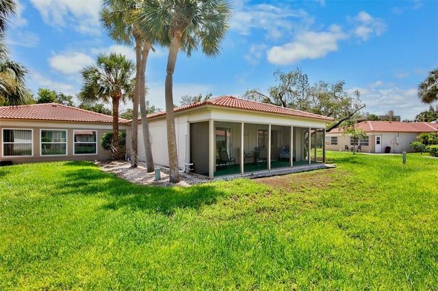 159 VISTA HERMOSA CIRCLE 27B, Sarasota, FL 34242