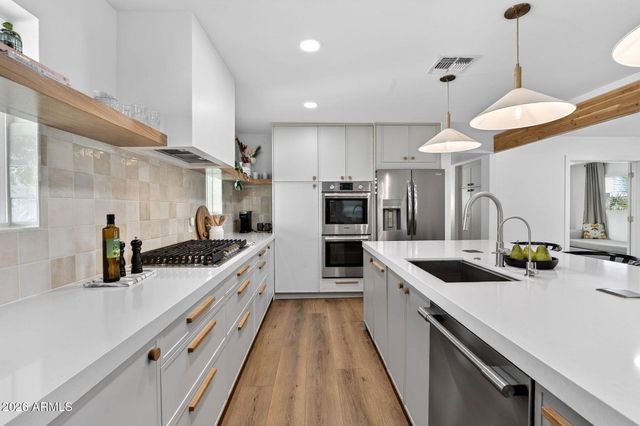 122 E GARFIELD Street, Tempe, AZ 85288