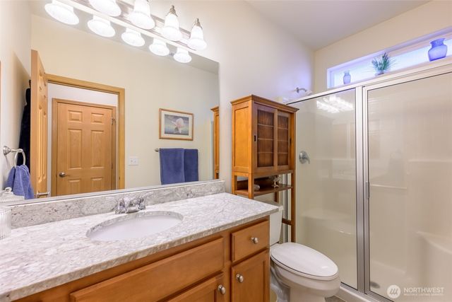8313 Bainbridge Loop NE, Lacey, WA 98516