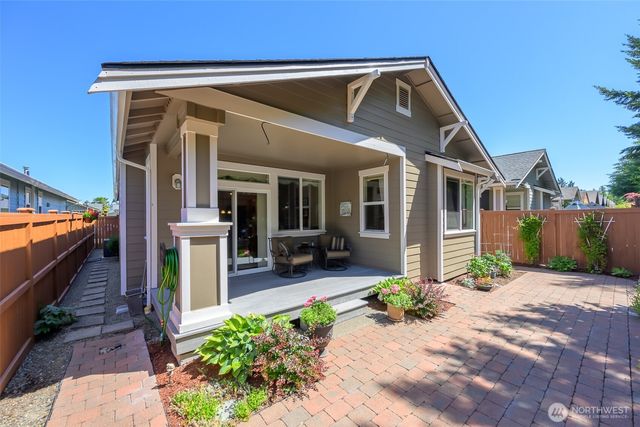 8313 Bainbridge Loop NE, Lacey, WA 98516