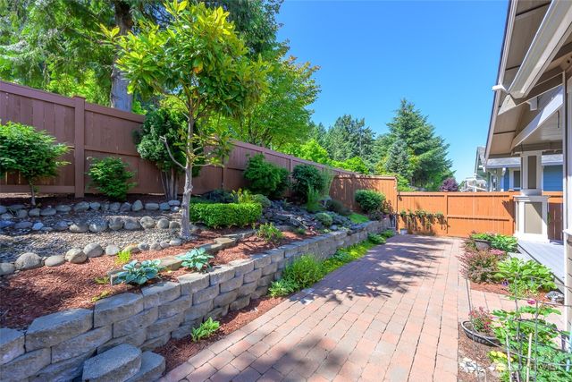 8313 Bainbridge Loop NE, Lacey, WA 98516