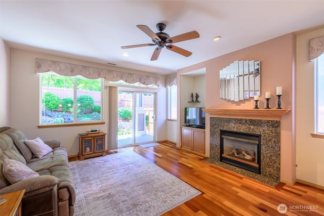 8313 Bainbridge Loop NE, Lacey, WA 98516