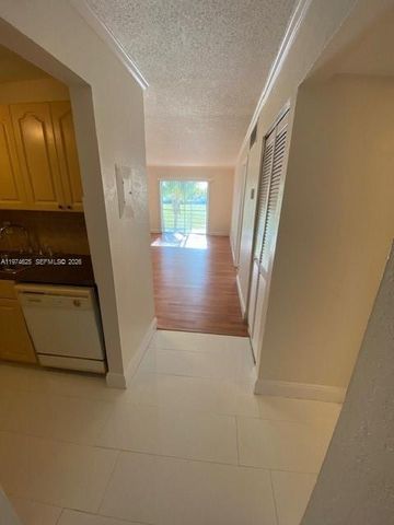 2775 Taft St 210, Hollywood, FL 33020