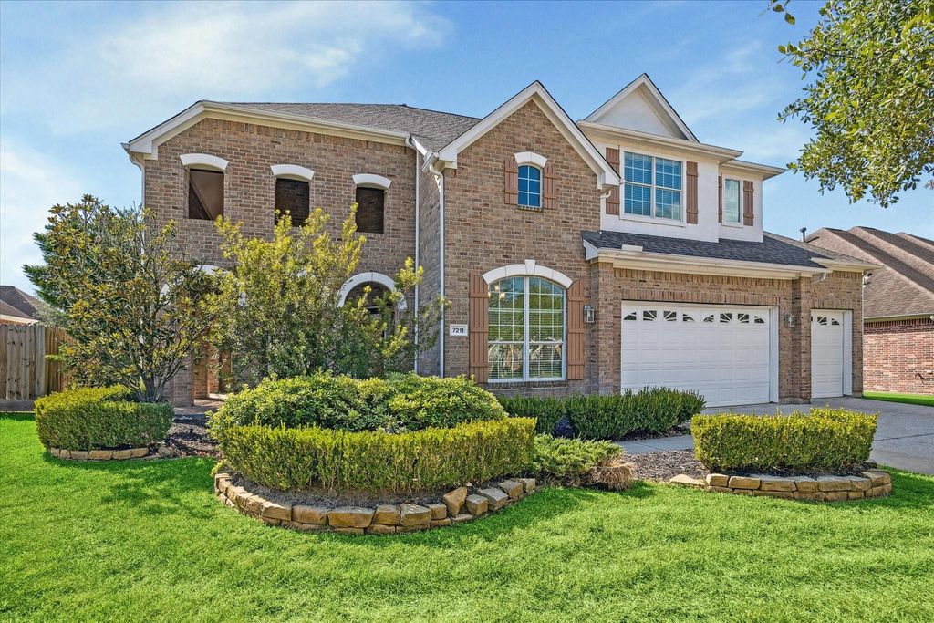 7211 Diamond Falls Lane, Spring, TX 77389