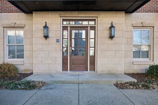 2110 Acklen Ave Apt 105, Nashville, TN 37212