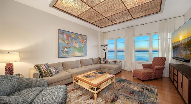 2052 BENJAMIN FRANKLIN DRIVE D702, Sarasota, FL 34236