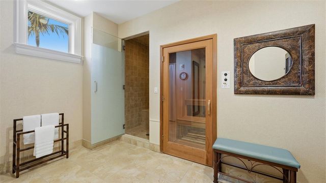 2052 BENJAMIN FRANKLIN DRIVE D702, Sarasota, FL 34236