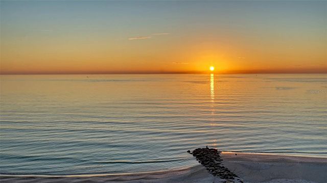 2052 BENJAMIN FRANKLIN DRIVE D702, Sarasota, FL 34236