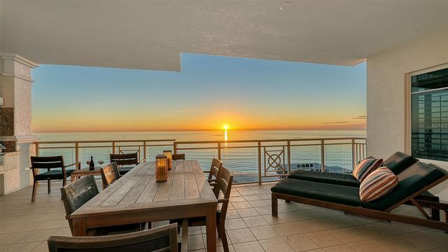 2052 BENJAMIN FRANKLIN DRIVE D702, Sarasota, FL 34236