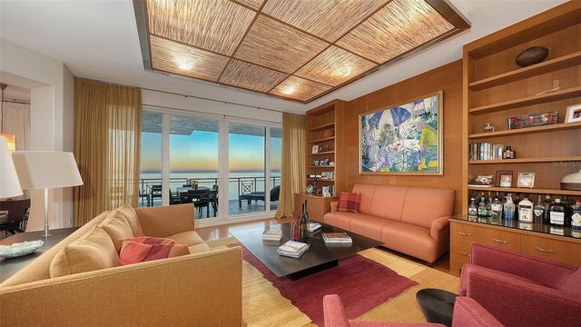 2052 BENJAMIN FRANKLIN DRIVE D702, Sarasota, FL 34236