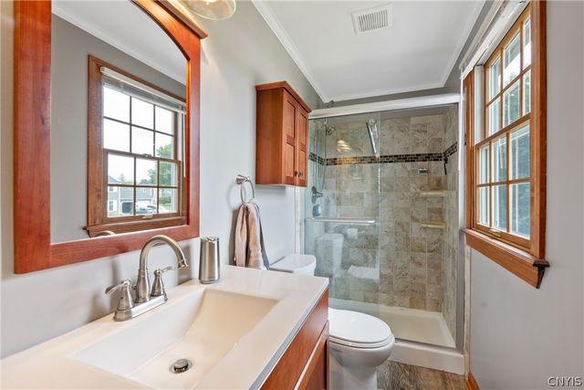 4233 Halfmoon Circle, Clay, NY 13090