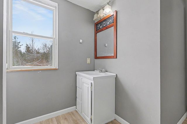 90 E Knox Road, Beaverton, MI 48612