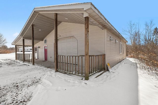 90 E Knox Road, Beaverton, MI 48612