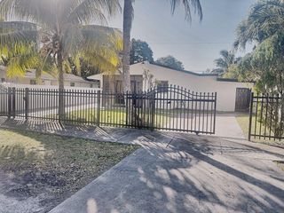 1728 NW 114th Street, Miami, FL 33167