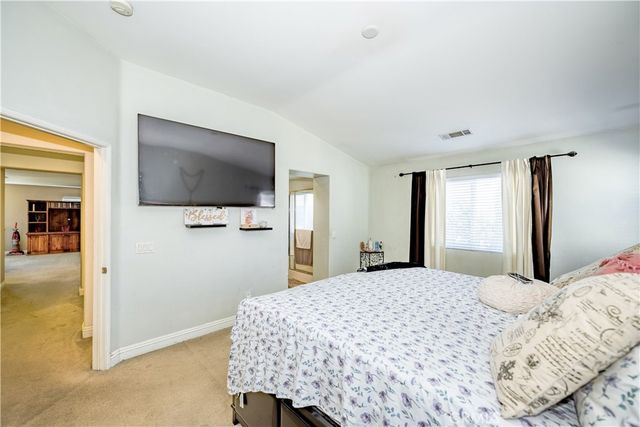 6130 W Avenue K2, Lancaster, CA 93536