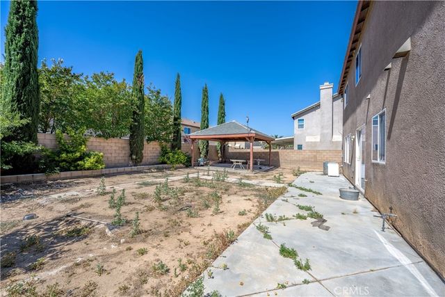 6130 W Avenue K2, Lancaster, CA 93536