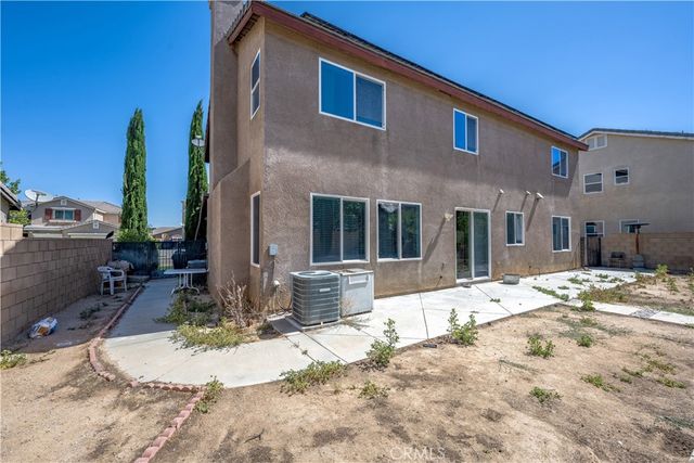 6130 W Avenue K2, Lancaster, CA 93536