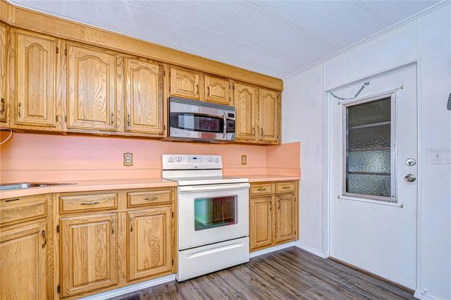 38725 VULCAN CIRCLE, Zephyrhills, FL 33542