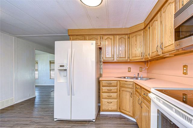 38725 VULCAN CIRCLE, Zephyrhills, FL 33542