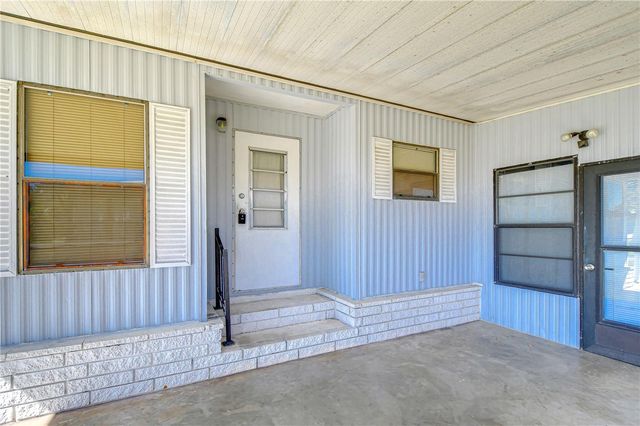 38725 VULCAN CIRCLE, Zephyrhills, FL 33542