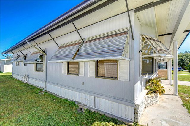 38725 VULCAN CIRCLE, Zephyrhills, FL 33542