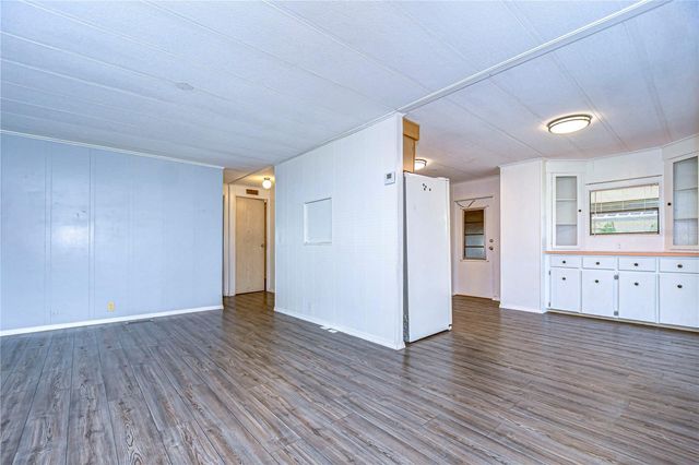 38725 VULCAN CIRCLE, Zephyrhills, FL 33542