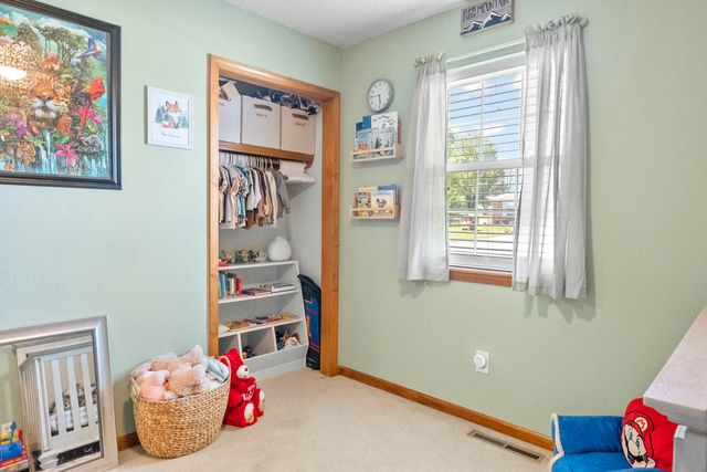 2790 S Hartford Avenue, Bolivar, MO 65613