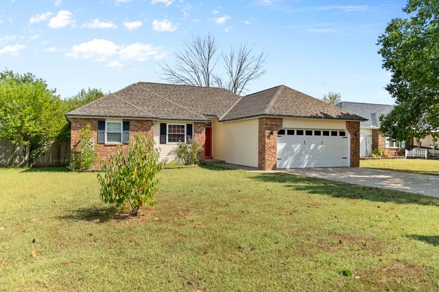 2790 S Hartford Avenue, Bolivar, MO 65613