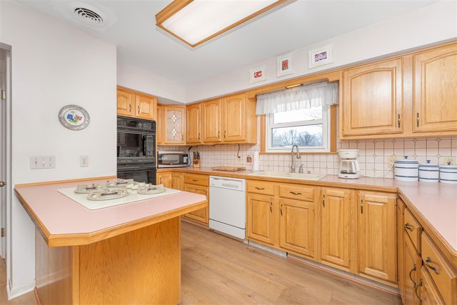 324 Burrwood Avenue, Portage, MI 49002