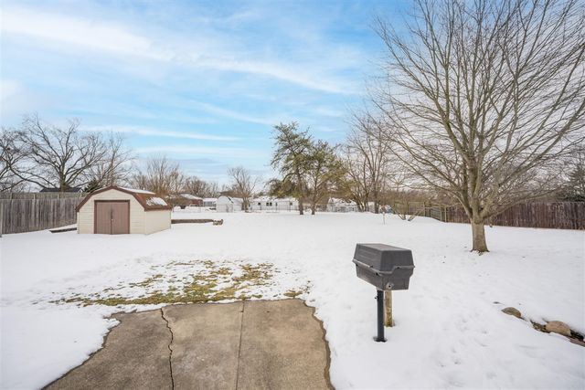 324 Burrwood Avenue, Portage, MI 49002