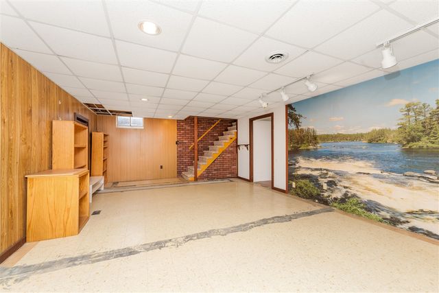 324 Burrwood Avenue, Portage, MI 49002