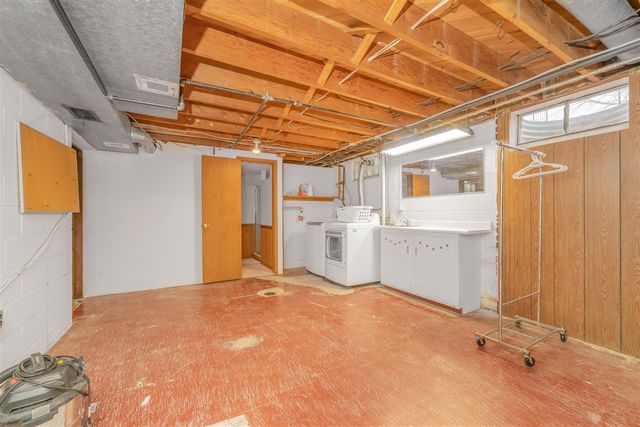 324 Burrwood Avenue, Portage, MI 49002