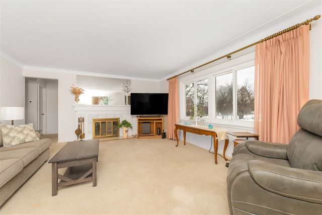 324 Burrwood Avenue, Portage, MI 49002