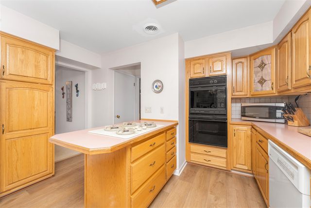 324 Burrwood Avenue, Portage, MI 49002