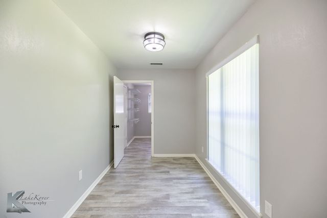 3718 Santa Monica Drive, Abilene, TX 79605