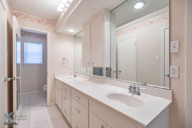 3718 Santa Monica Drive, Abilene, TX 79605
