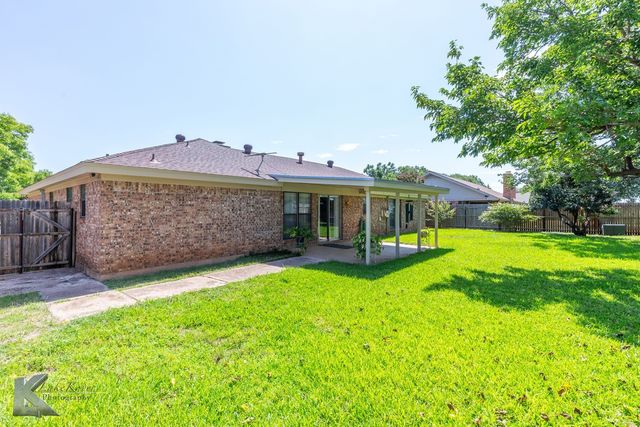3718 Santa Monica Drive, Abilene, TX 79605