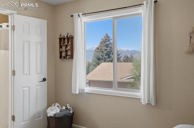 7910 Moundsview Drive, Colorado Springs, CO 80920