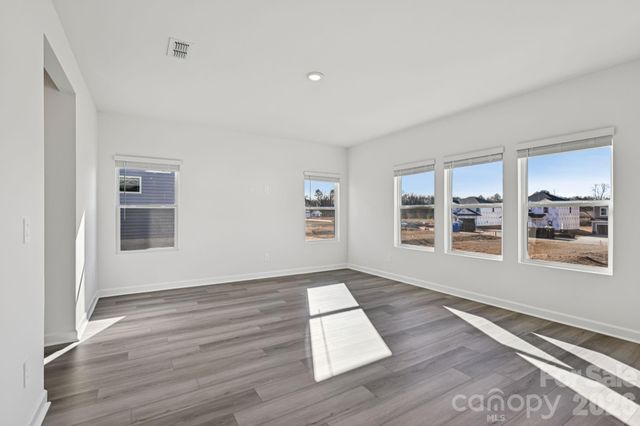 2079 Sunflower Circle, Newton, NC 28658