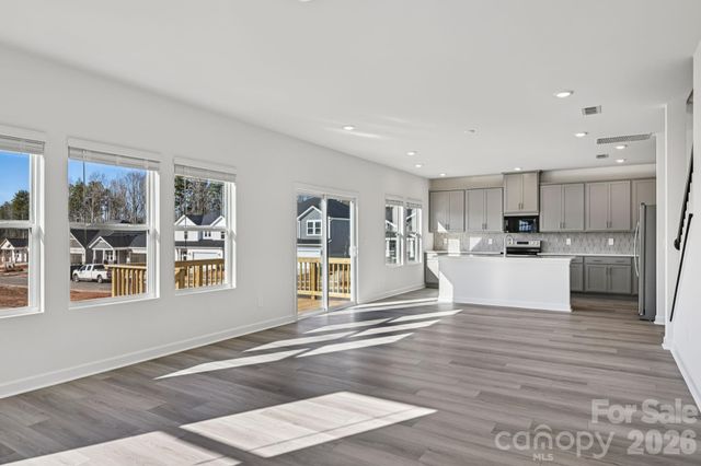 2079 Sunflower Circle, Newton, NC 28658