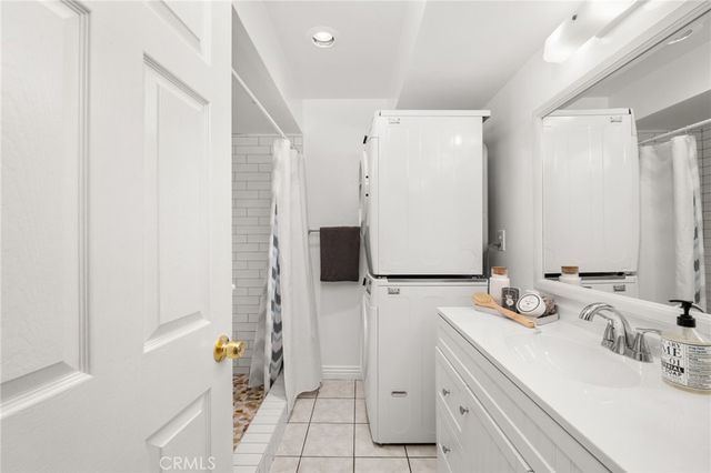 3139 E Chapman 3B, Orange, CA 92869