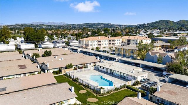3139 E Chapman 3B, Orange, CA 92869