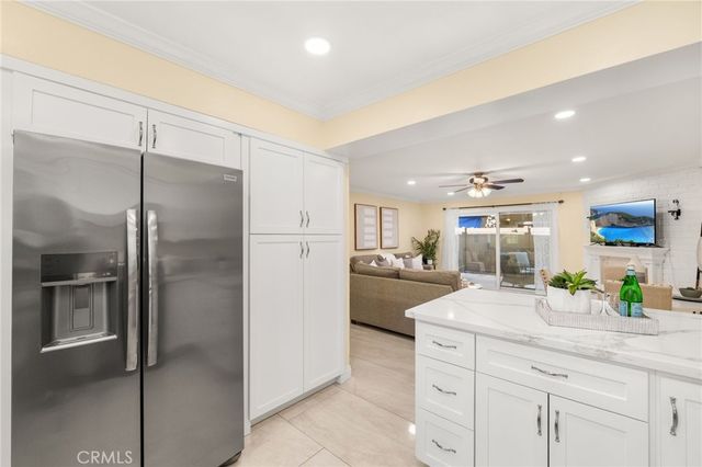 3139 E Chapman 3B, Orange, CA 92869