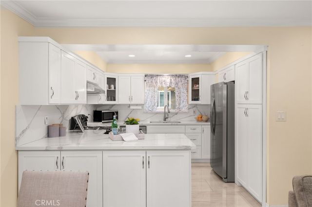 3139 E Chapman 3B, Orange, CA 92869