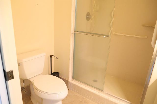 6400 NW 2nd Avenue 423, Boca Raton, FL 33487