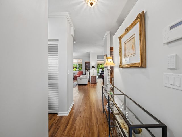 2928 PORT ROYALE Lane S, Fort Lauderdale, FL 33308