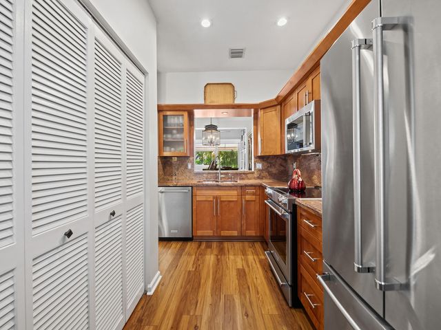 2928 PORT ROYALE Lane S, Fort Lauderdale, FL 33308