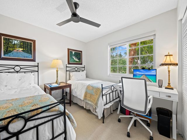 2928 PORT ROYALE Lane S, Fort Lauderdale, FL 33308