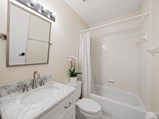 2928 PORT ROYALE Lane S, Fort Lauderdale, FL 33308